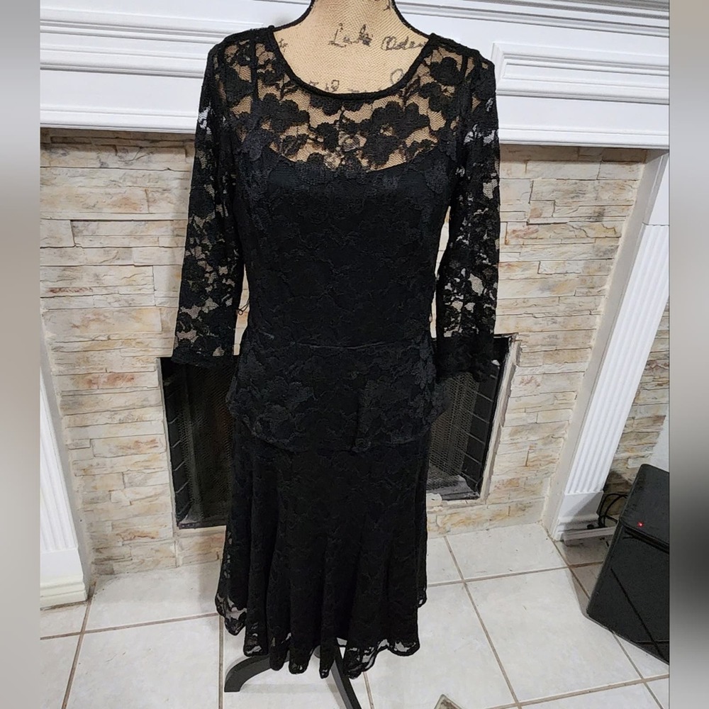 Leslie Fay vintage Black lace long sleeve 40s 50s vibes‎ dress size 8 medium